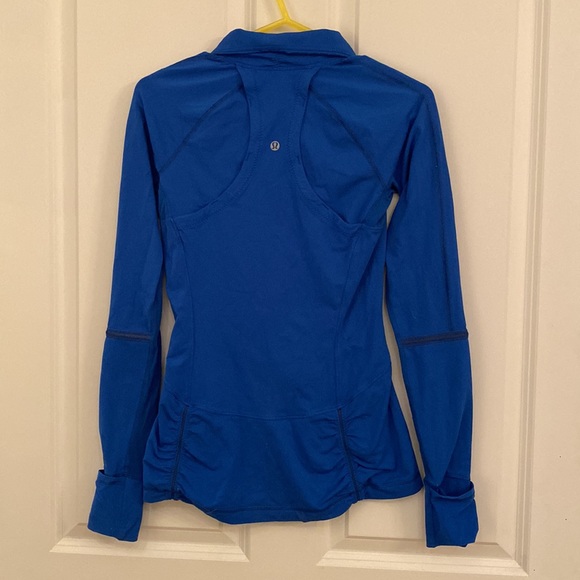 lululemon athletica - Picture 2 of 11